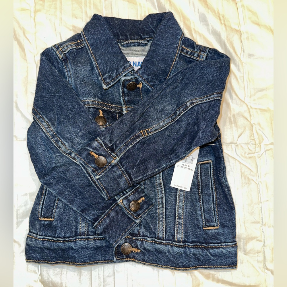NWT Old Navy baby jean jacket size 18-24 months